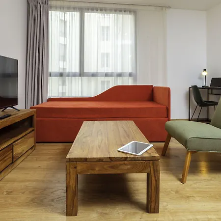 Adagio Centre Comedie 4*