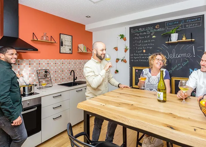 Apart-hotel Adagio Centre Comedie 4*