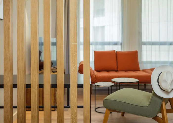 Apart-hotel Adagio Centre Comedie